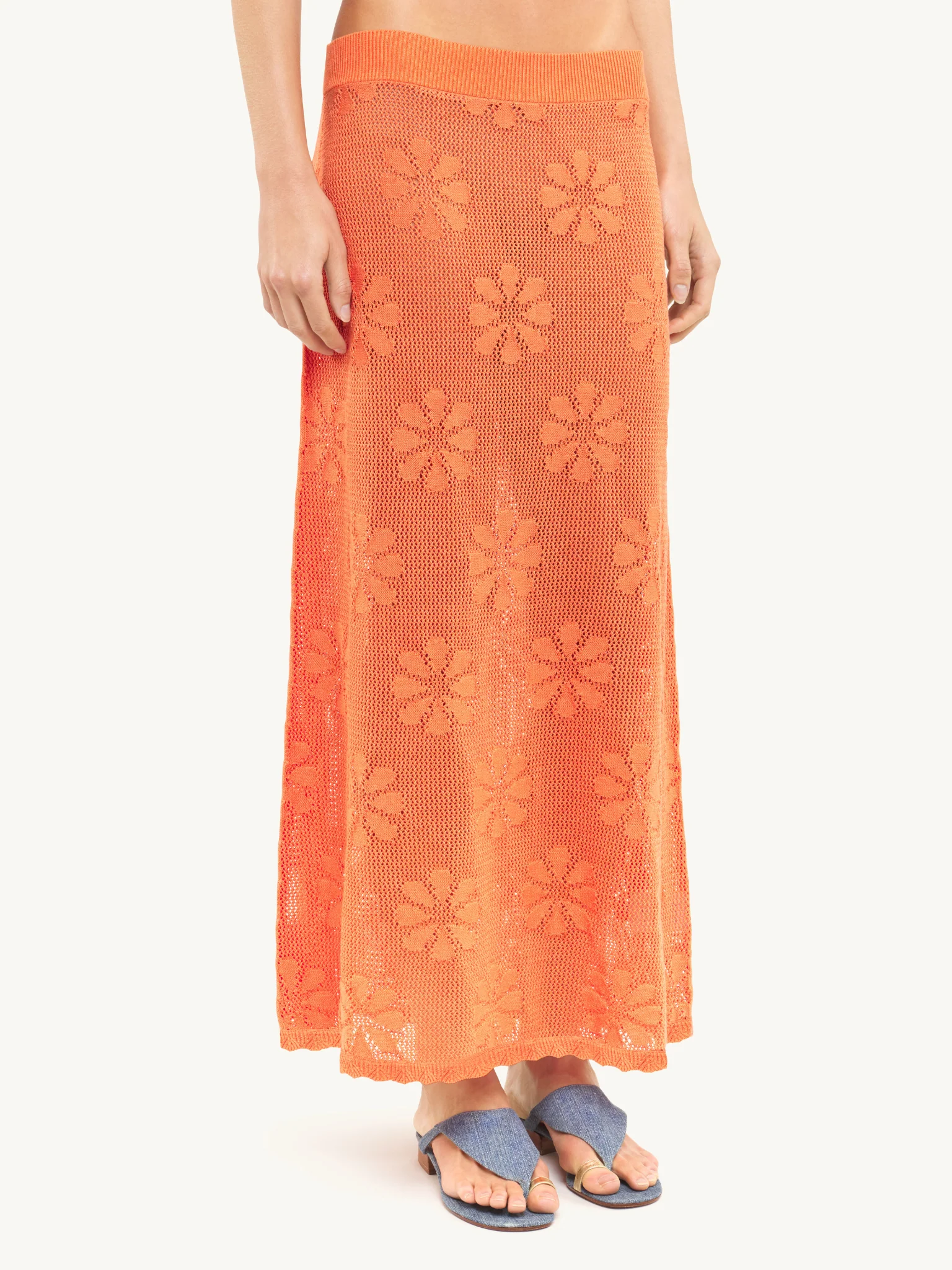 Bruna Crochet Skirt - Image 8